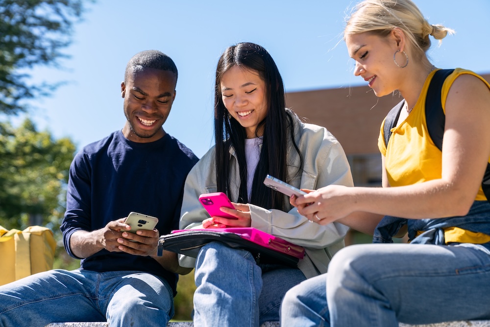 NY Times: The Internet Is Embracing Chinese Traditions, and Influencers Welcome Them All